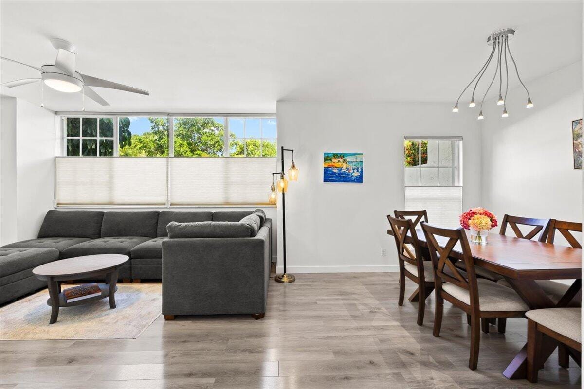 250 NE 20TH Street, Boca Raton, FL 33431 photo 4