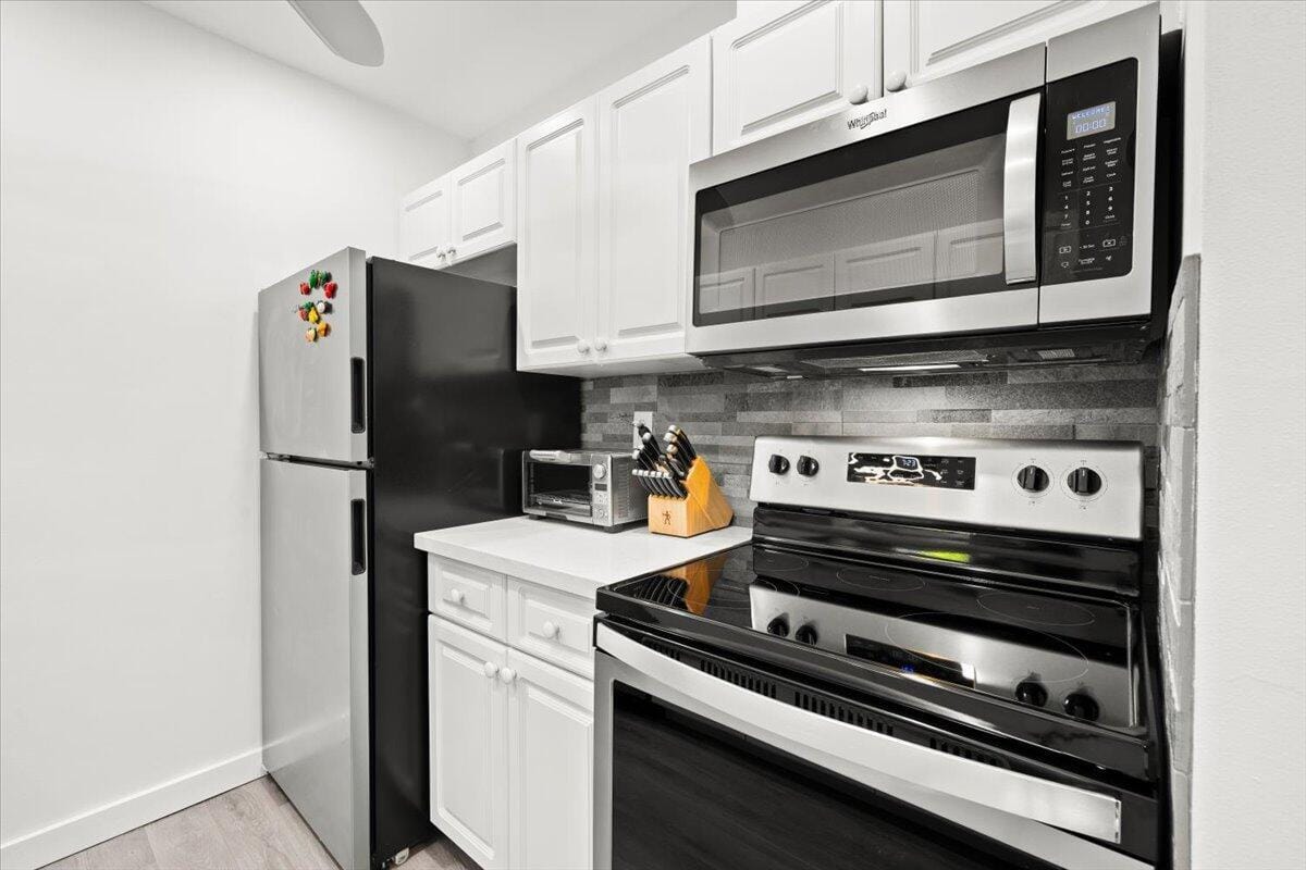 250 NE 20TH Street, Boca Raton, FL 33431 photo 10