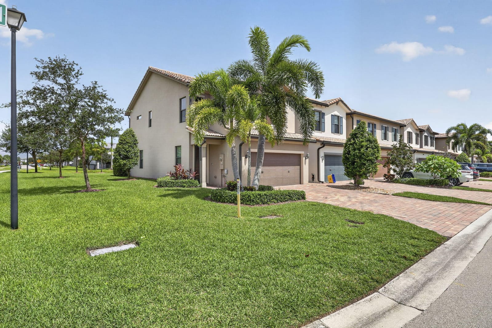 8245 CADRE NOIR Road — photo 2