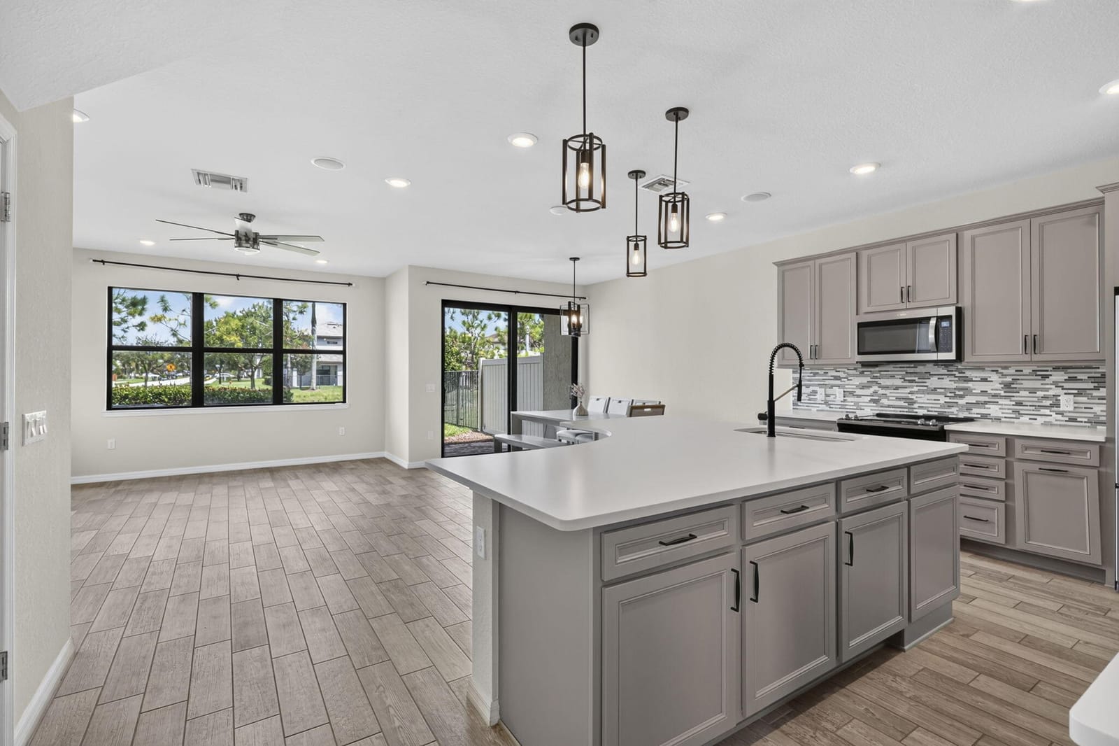 8245 CADRE NOIR Road — photo 5