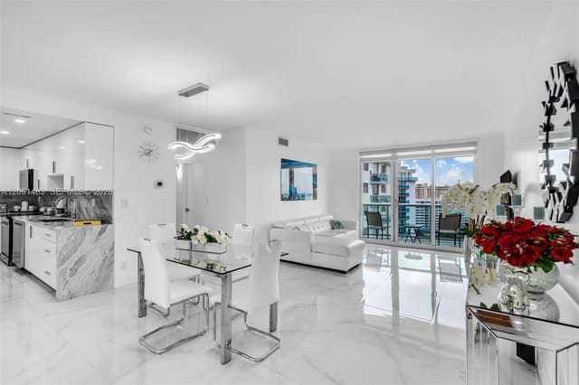 3901 S Ocean Drive 15T, Hollywood, FL 33019