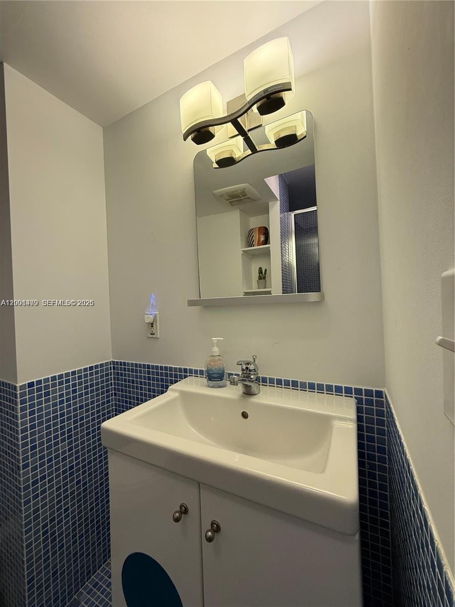 9511 Collins Avenue 1208, Surfside, FL 33154 photo 21