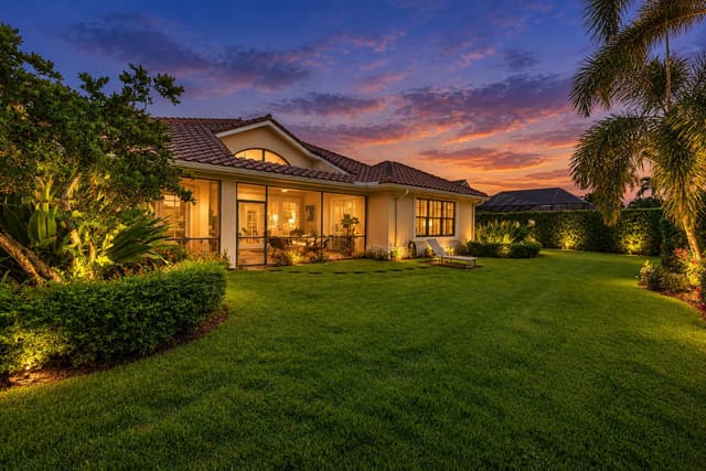3321 Southern Cay Drive, Jupiter, FL 33477
