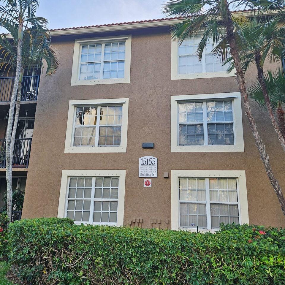15155 Michelangelo Boulevard 202 — photo 3