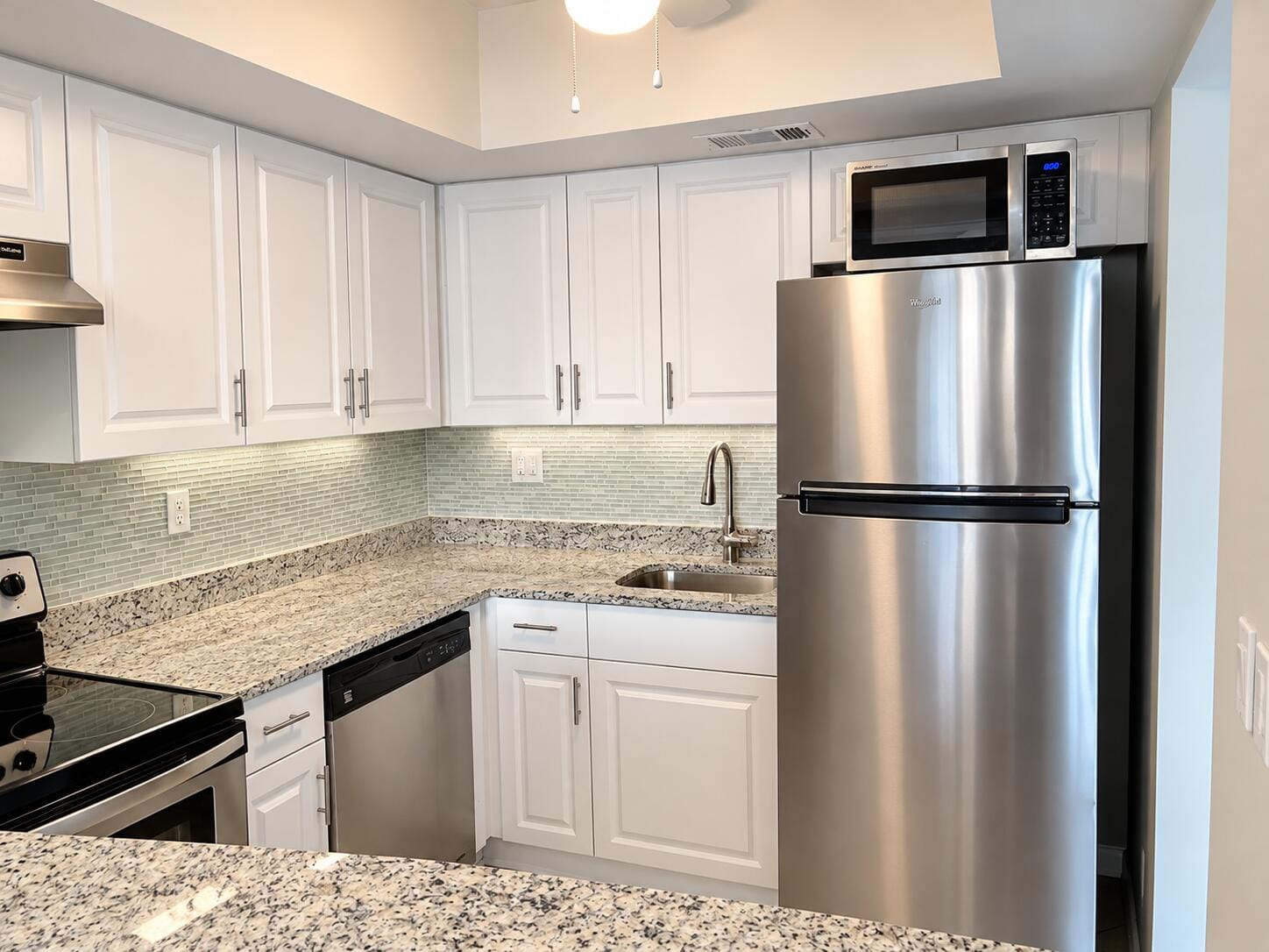 2936 LAKE SHORE Drive 309, Riviera Beach, FL 33404 photo 6