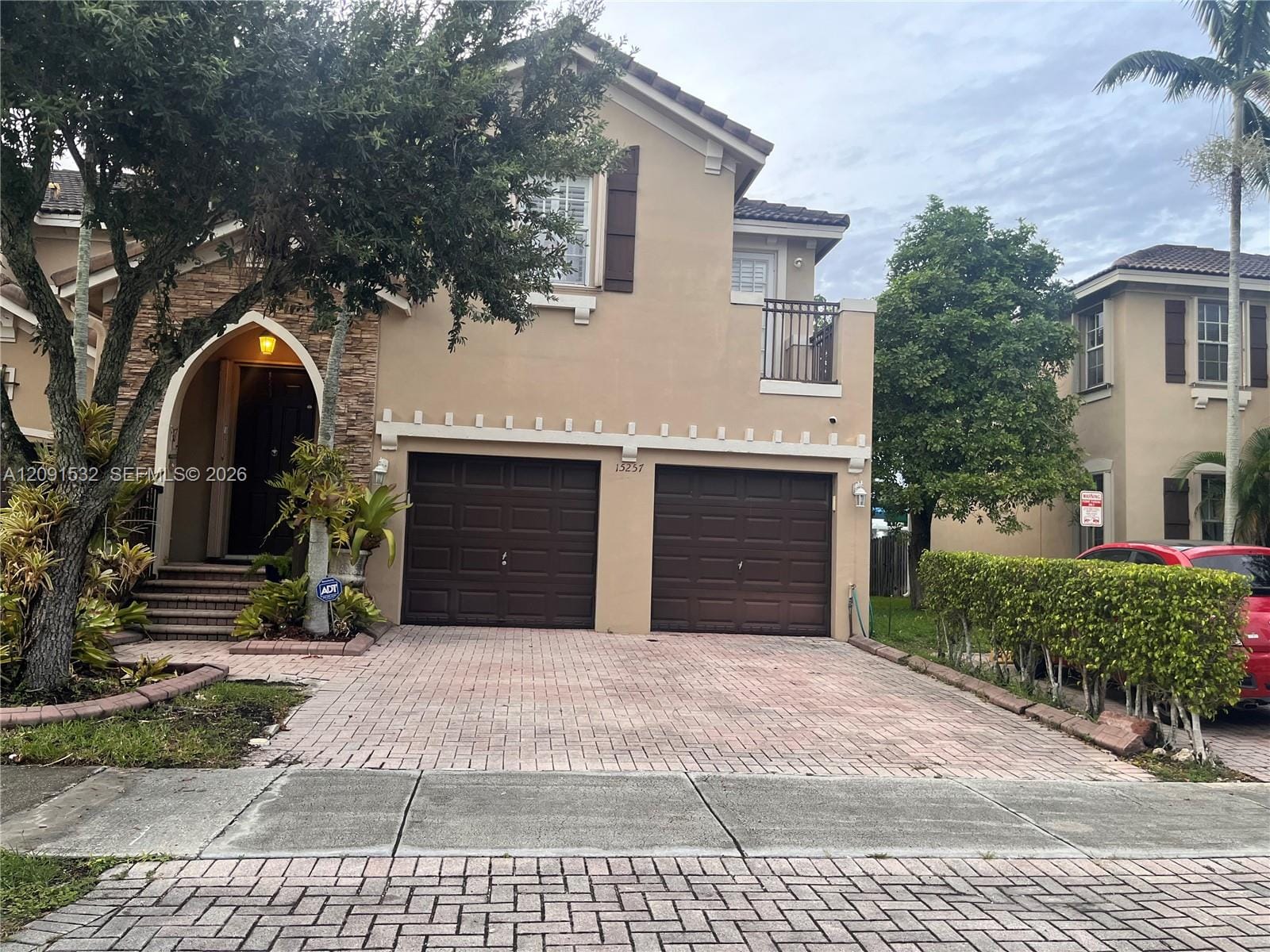 15257 SW 8th Way — photo 4