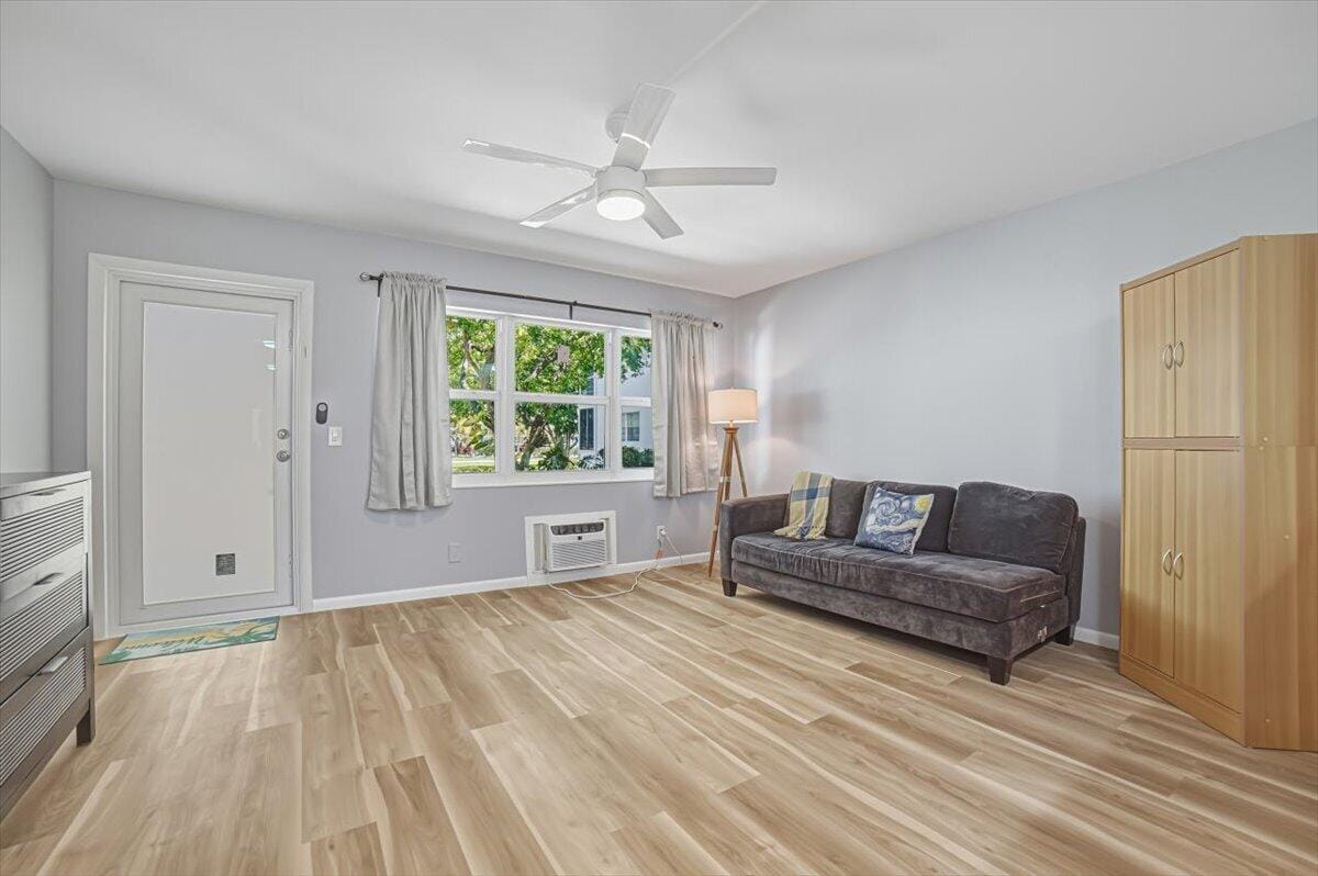 167 Lyndhurst L — photo 8