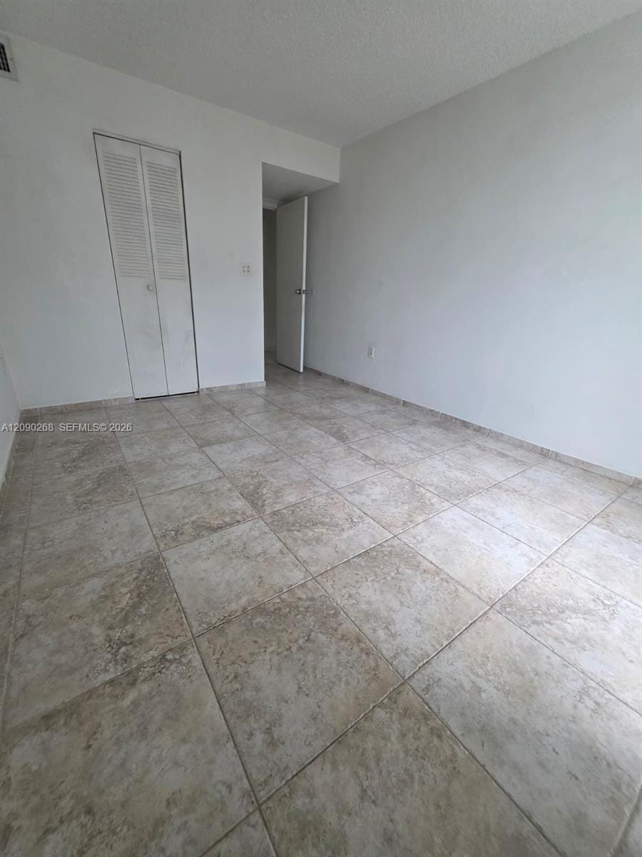 16950 W Dixie Hwy B225 Highway B-225, North Miami Beach, FL 33160 photo 19