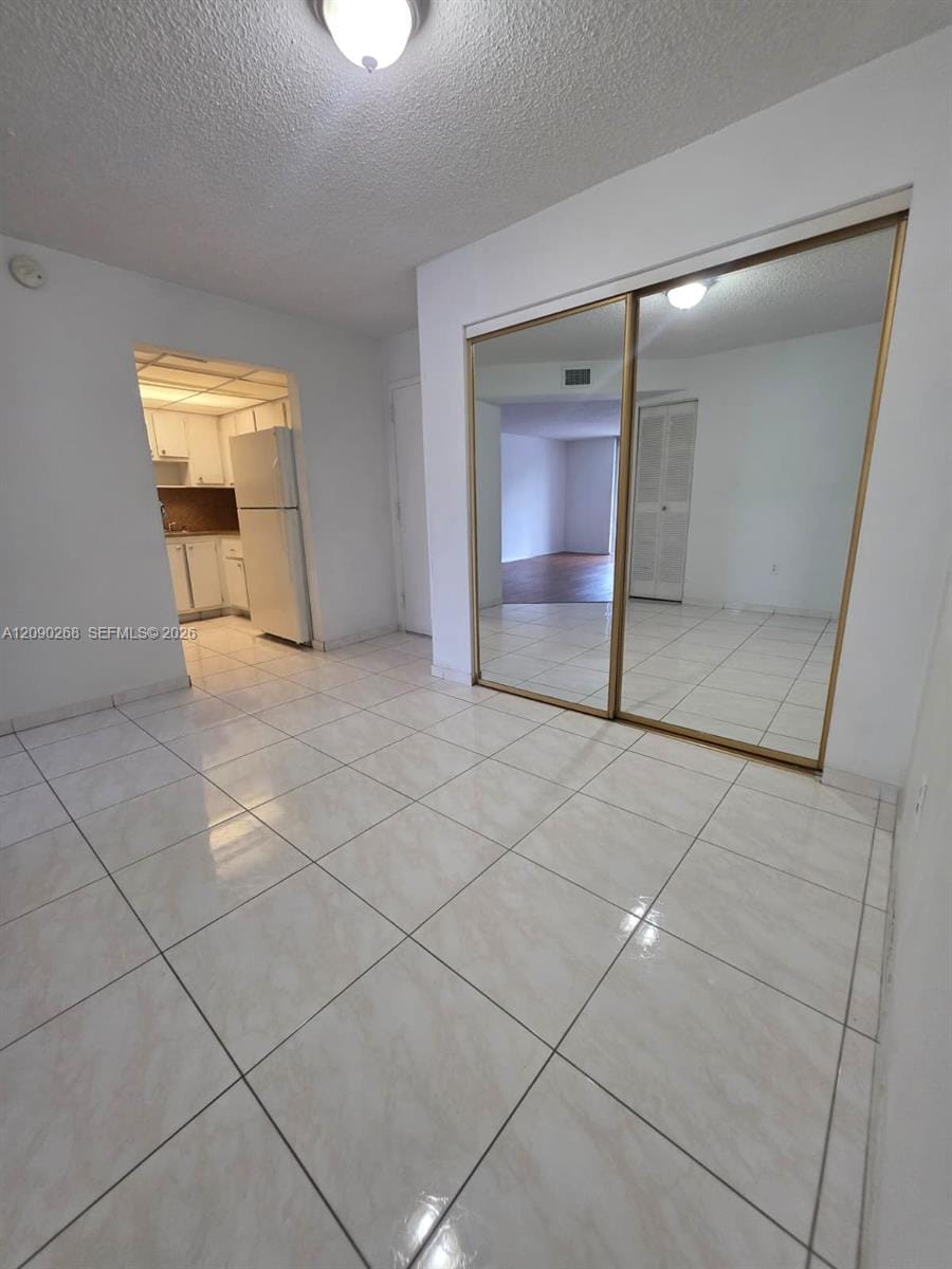 16950 W Dixie Hwy B225 Highway B-225 — photo 3
