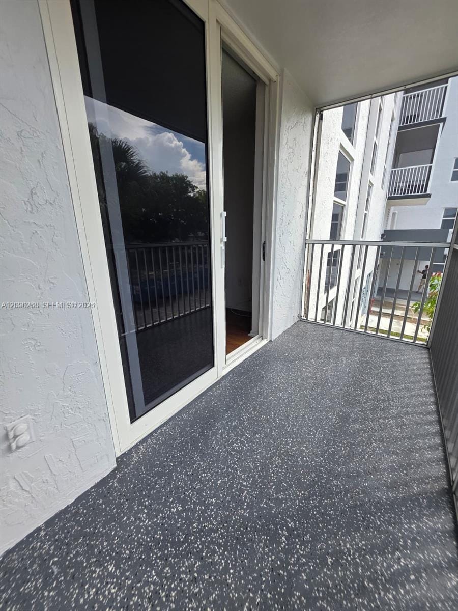 16950 W Dixie Hwy B225 Highway B-225, North Miami Beach, FL 33160 photo 25