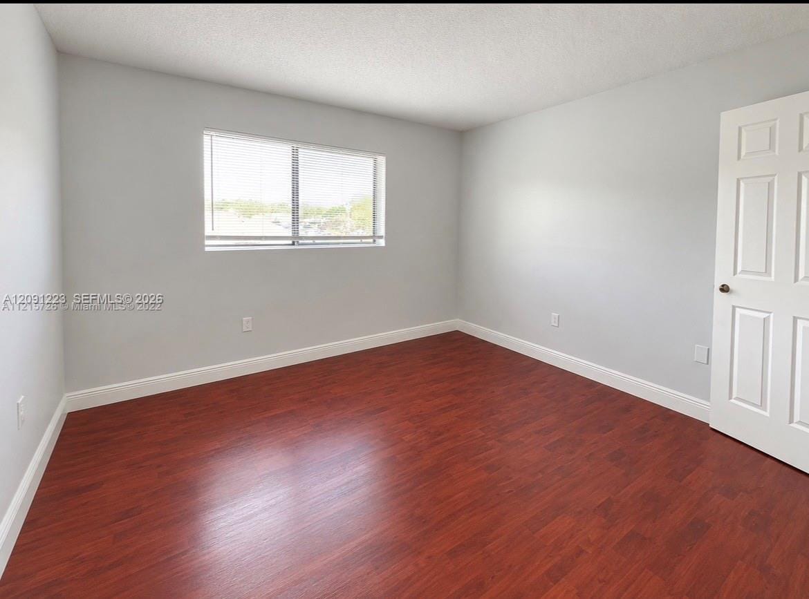 450 W Palm Circle 202, Pembroke Pines, FL 33025 photo 11