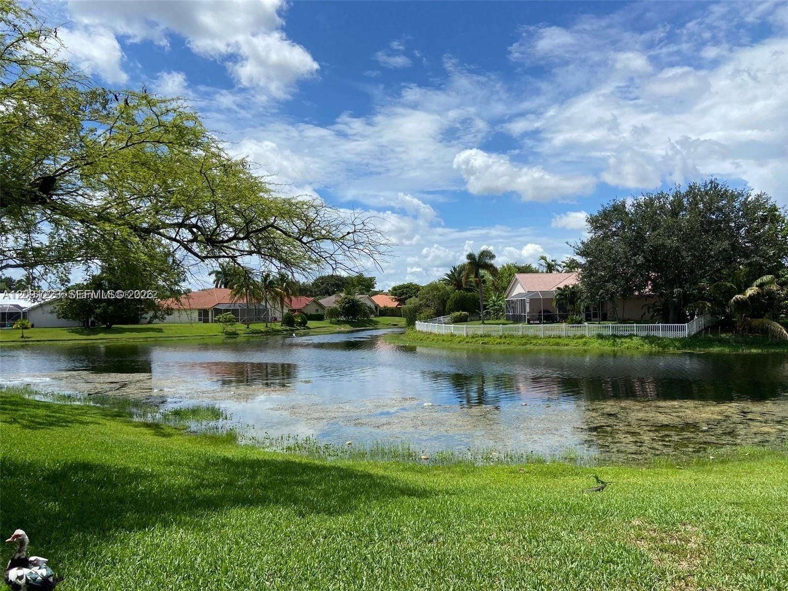 450 W Palm Circle 202, Pembroke Pines, FL 33025 photo 3