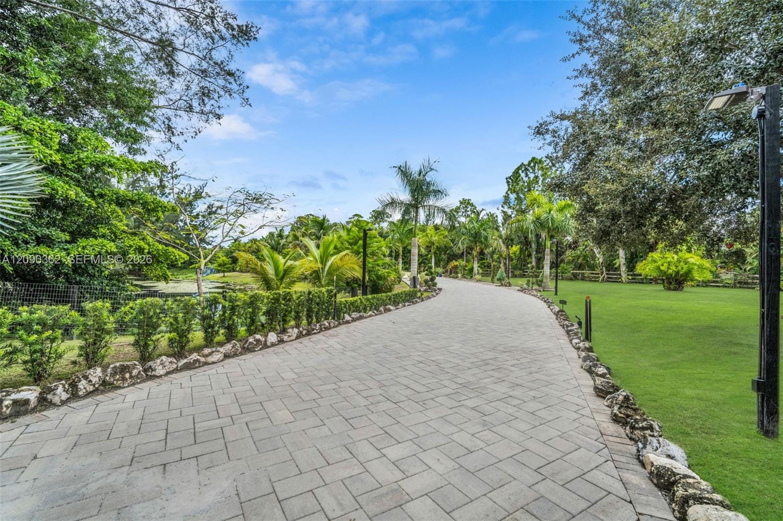 14800 April Drive, Loxahatchee, FL 33470 photo 4