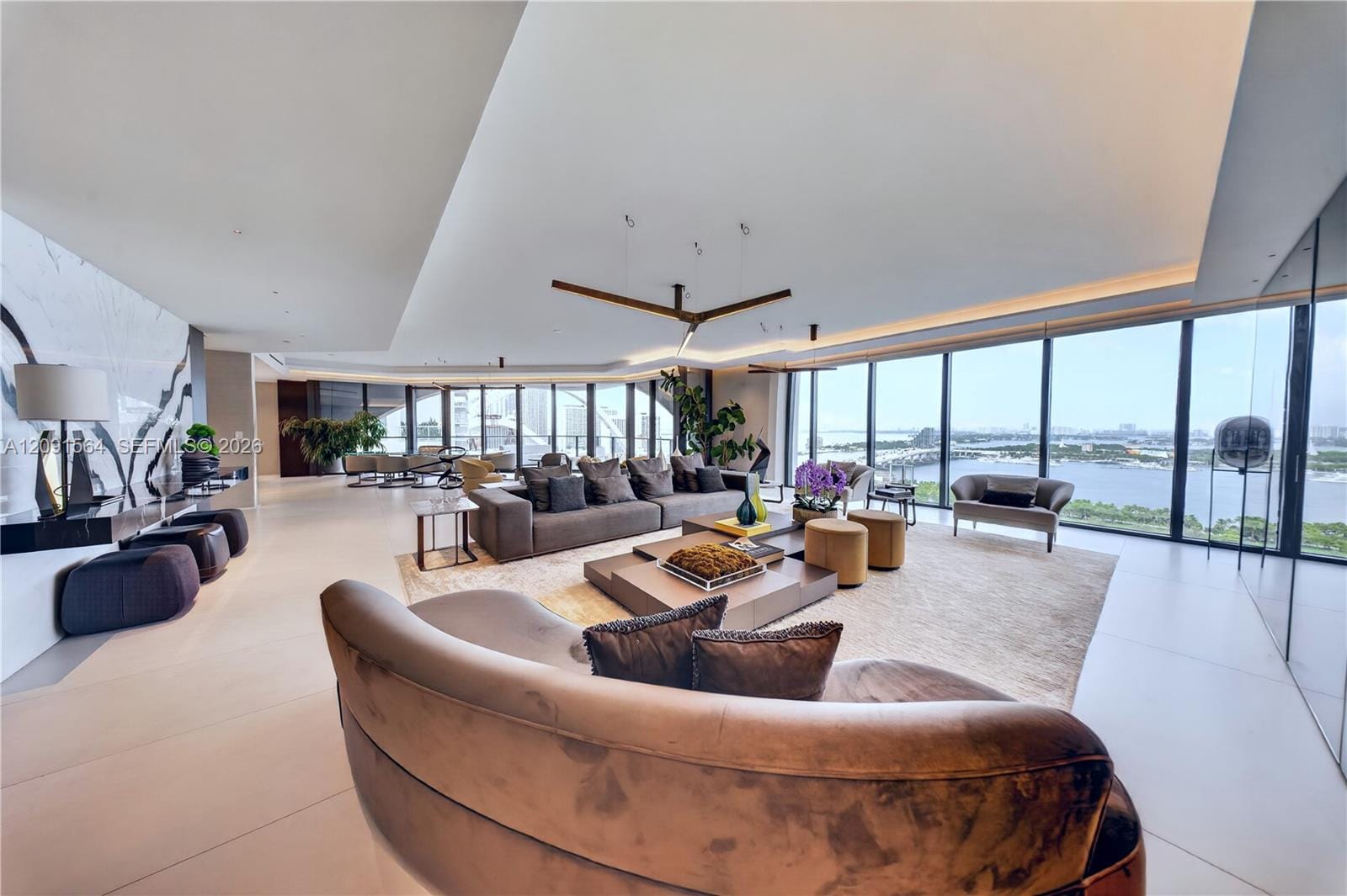 1000 NE Biscayne Boulevard 2202 — photo 2
