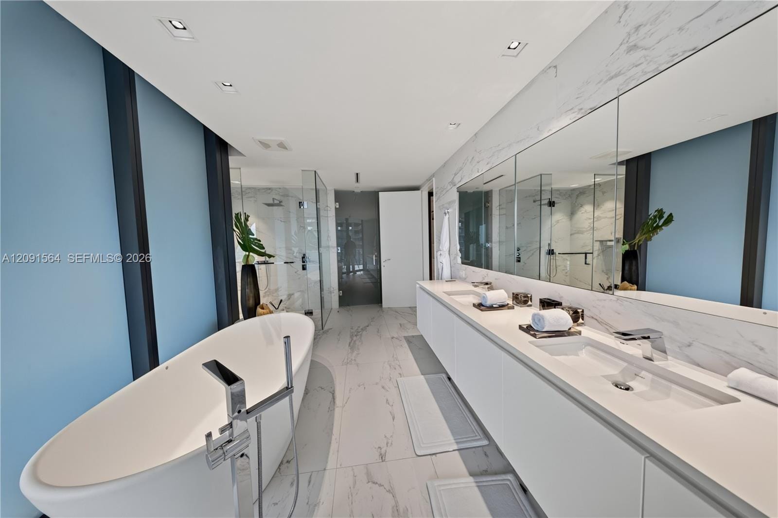 1000 NE Biscayne Boulevard 2202, Miami, FL 33132 photo 26