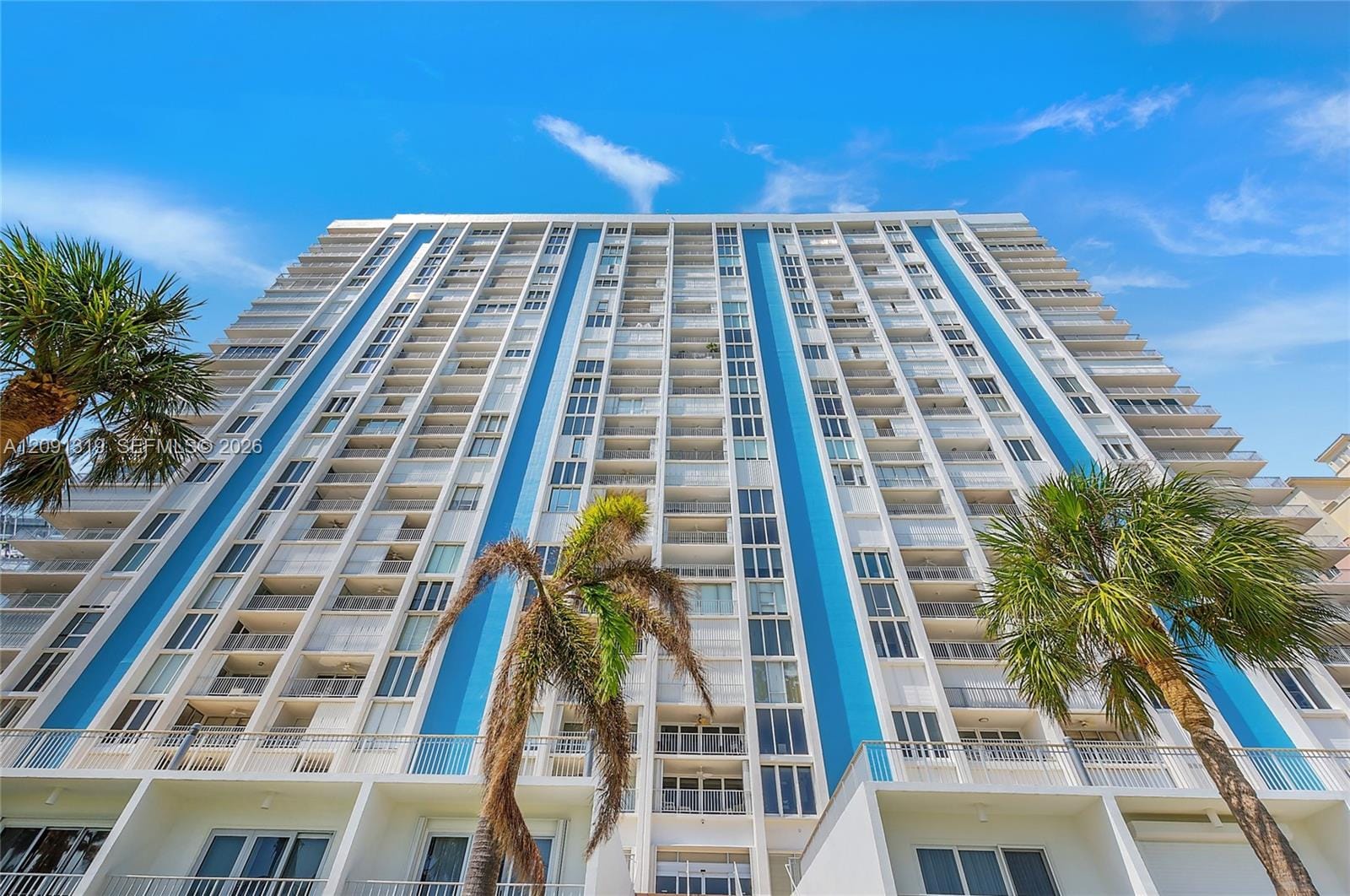 881 Ocean Drive 22A, Key Biscayne, FL 33149 photo 23