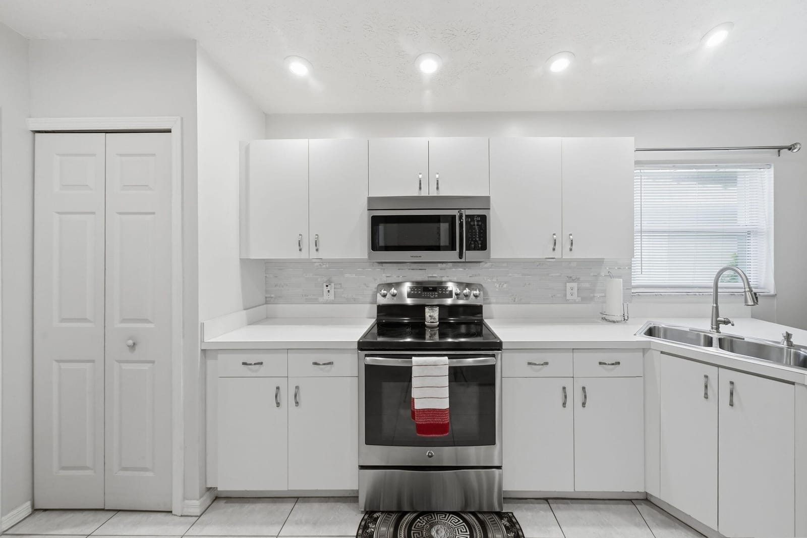 6644 PICANTE Circle, Fort Pierce, FL 34951 photo 19