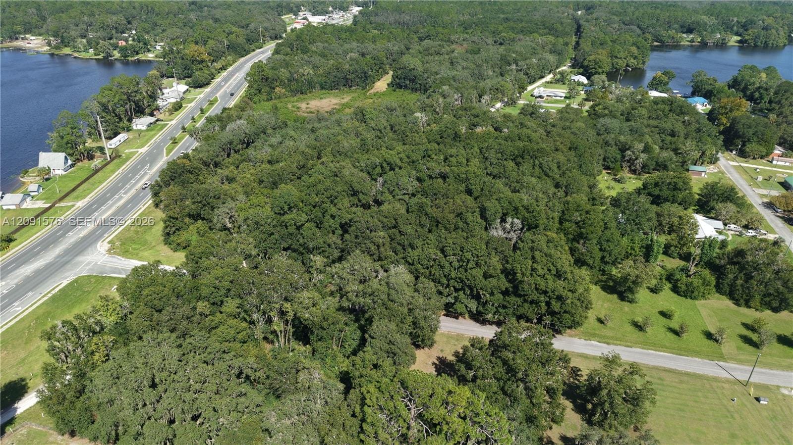 104 Twin Lake Grove Drive, FL 32148 photo 17