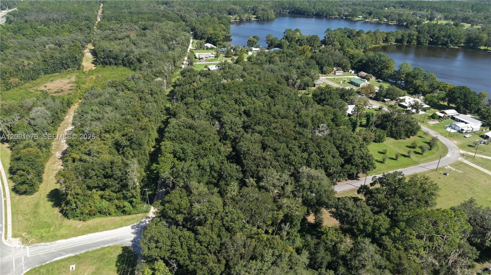 104 Twin Lake Grove Drive, FL 32148 photo 18
