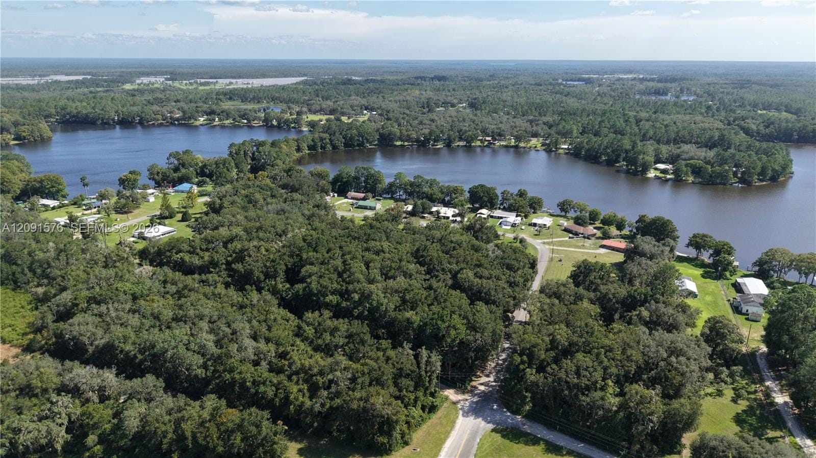 104 Twin Lake Grove Drive, FL 32148 photo 21
