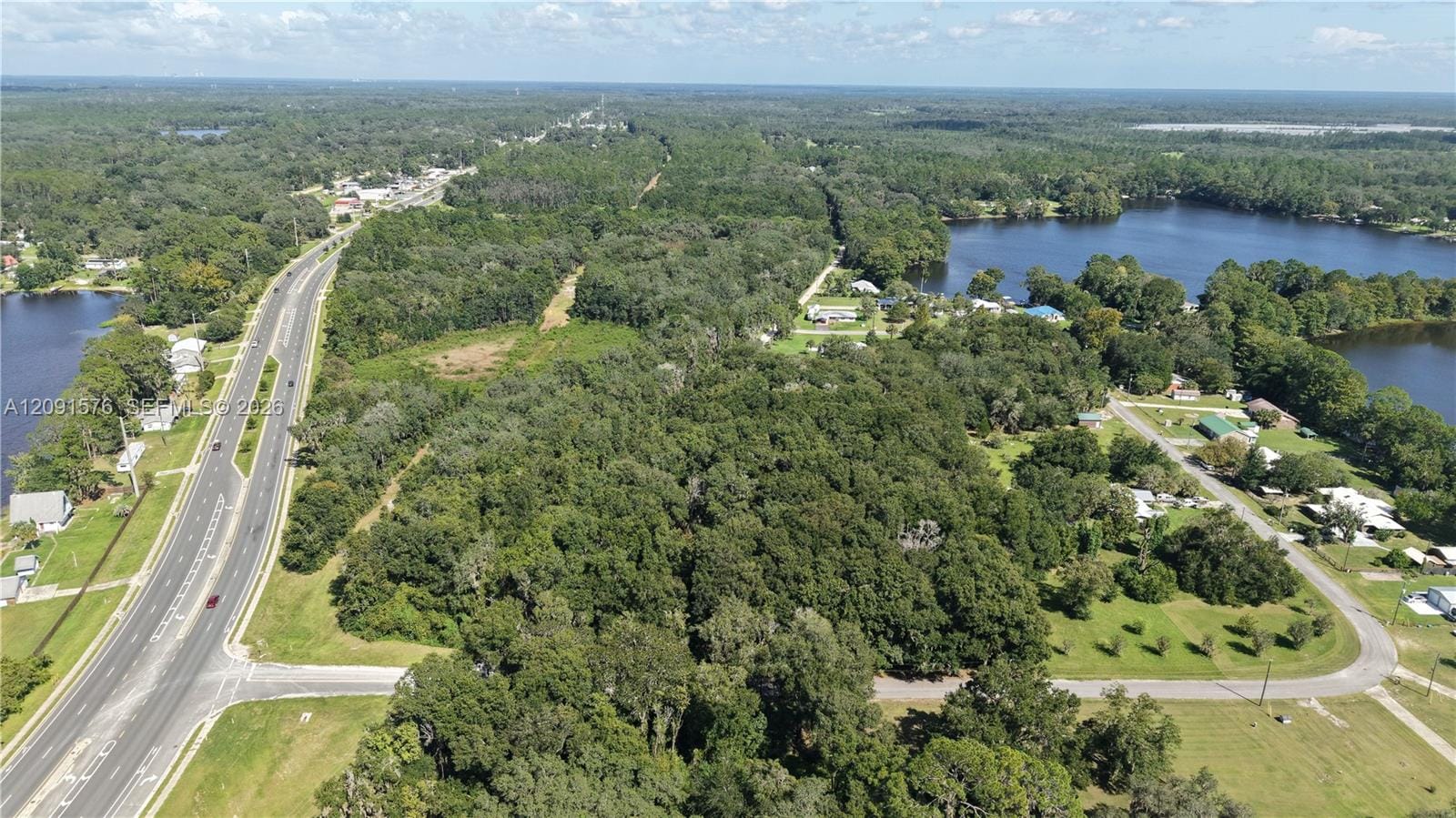 104 Twin Lake Grove Drive, FL 32148 photo 30
