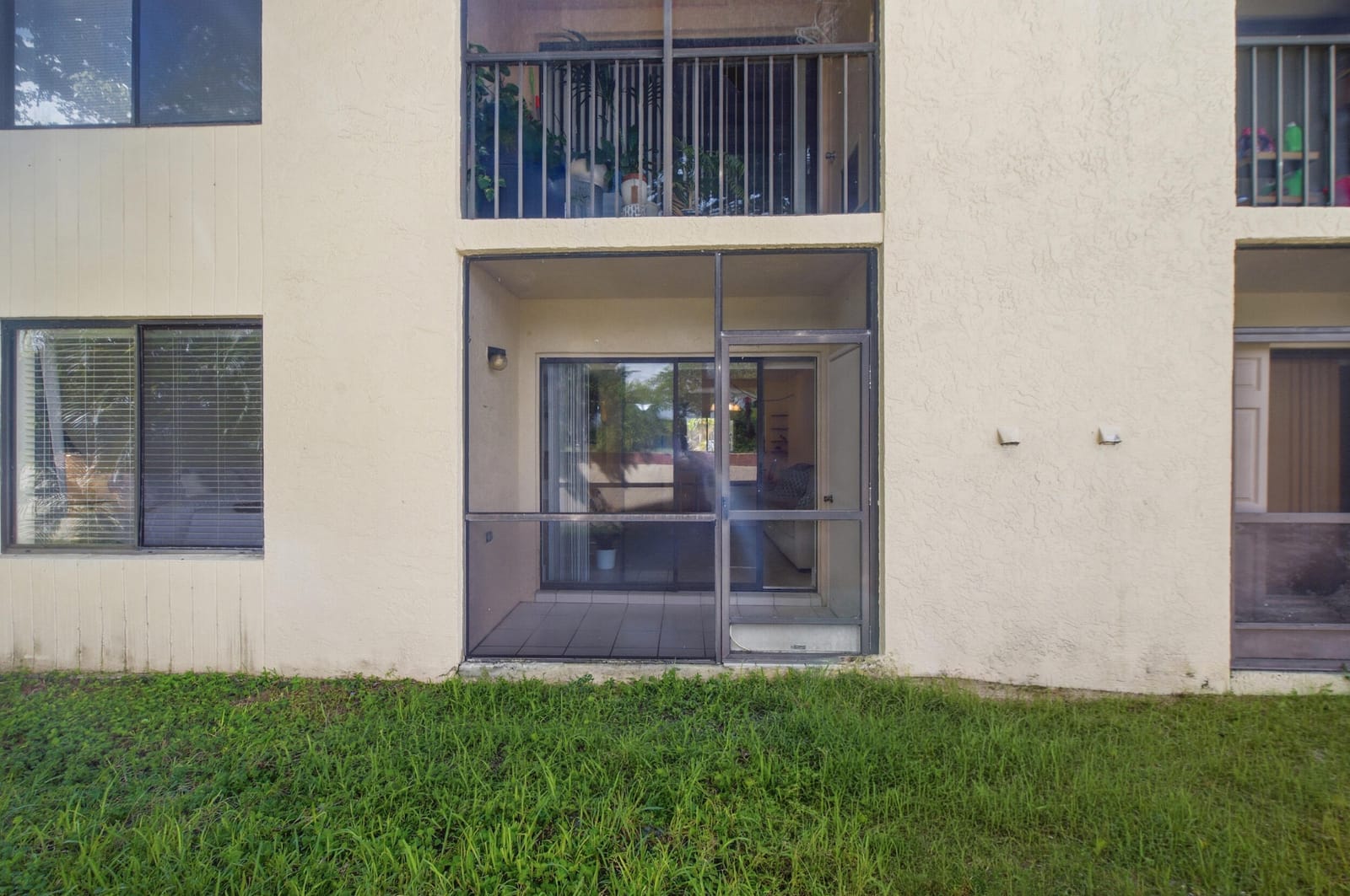 6585 Somerset Drive 102, Boca Raton, FL 33433 photo 21