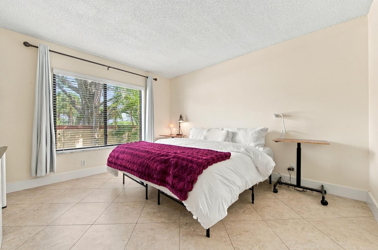 6585 Somerset Drive 102 — photo 9