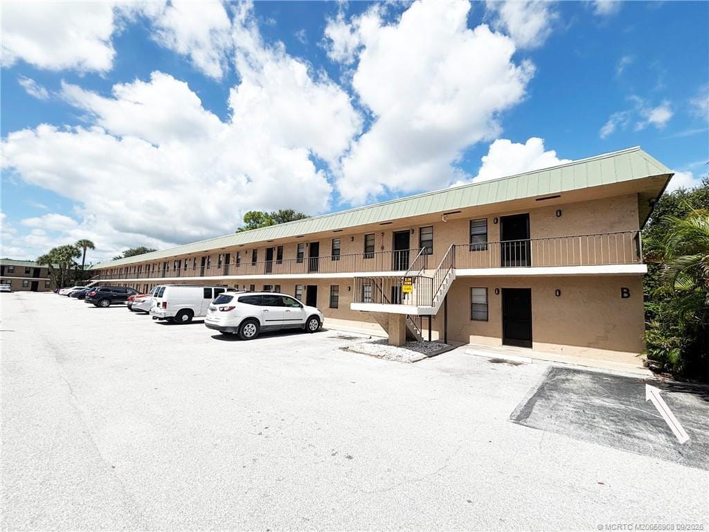 1041 SE Monterey Road 2-15, Stuart, FL 34994 photo 1