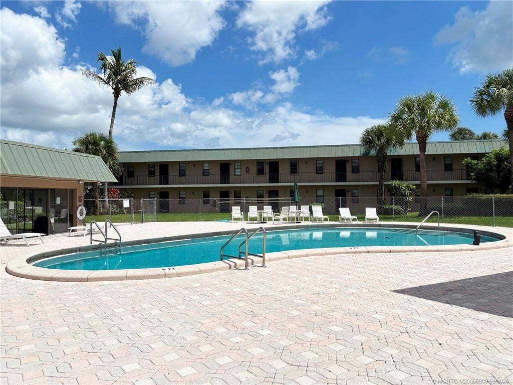 1041 SE Monterey Road 2-15, Stuart, FL 34994 photo 14