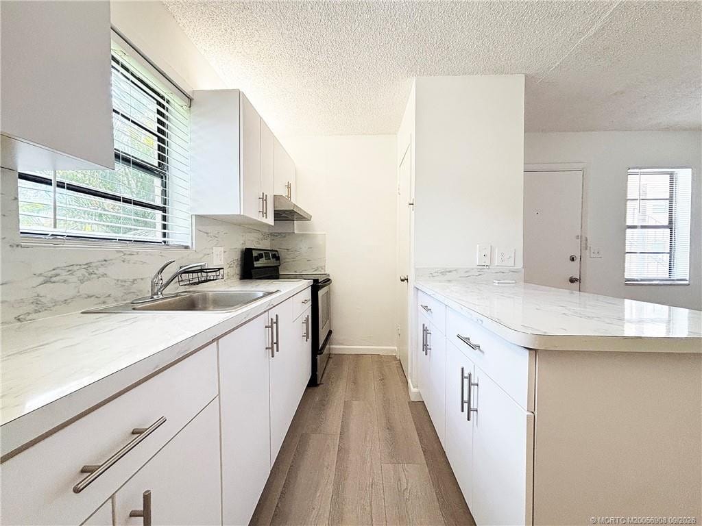 1041 SE Monterey Road 2-15, Stuart, FL 34994 photo 4