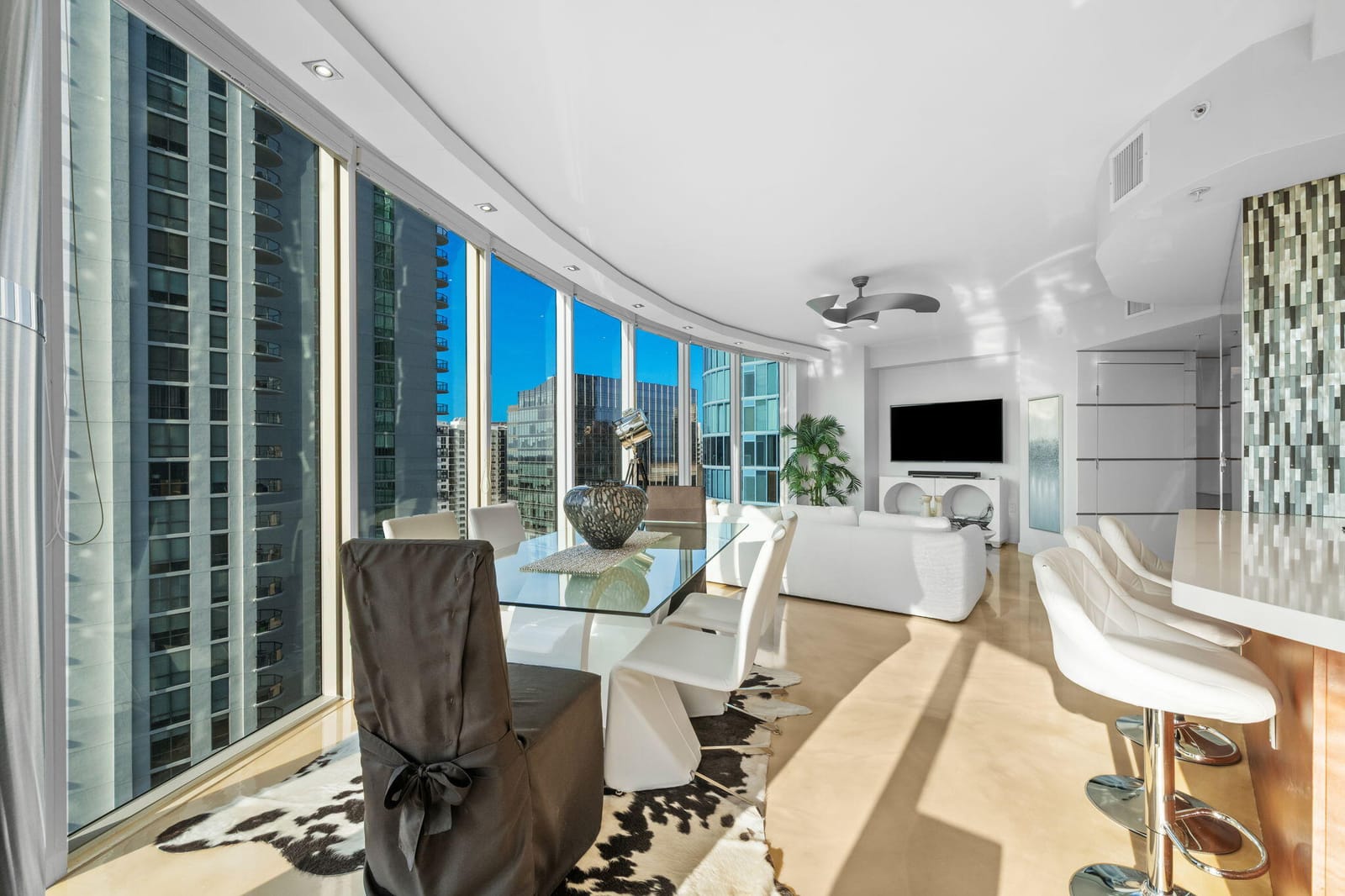 333 Las Olas Way 2702, Fort Lauderdale, FL 33301 photo 7