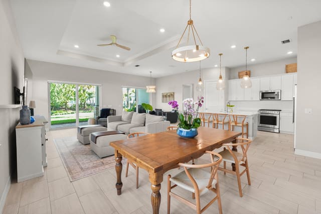 12529 Triumph Lane, Avenir, Palm Beach Gardens, FL