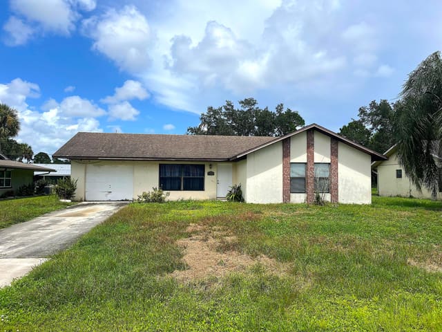 7204 GEORGES Road, Lakewood Park, Fort Pierce, FL