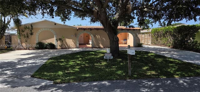 2359 N Wallen Drive, Palm Beach Gardens, FL 33410