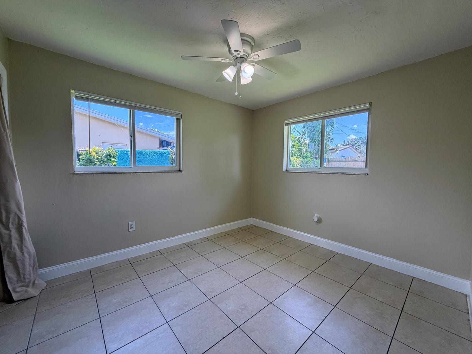 2530 NW 26th Court, Oakland Park, FL 33311 photo 21