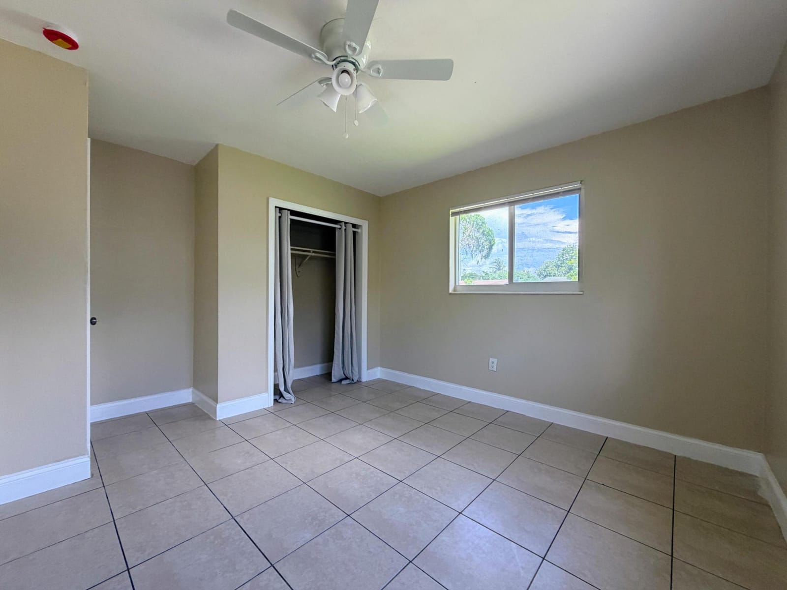 2530 NW 26th Court, Oakland Park, FL 33311 photo 24