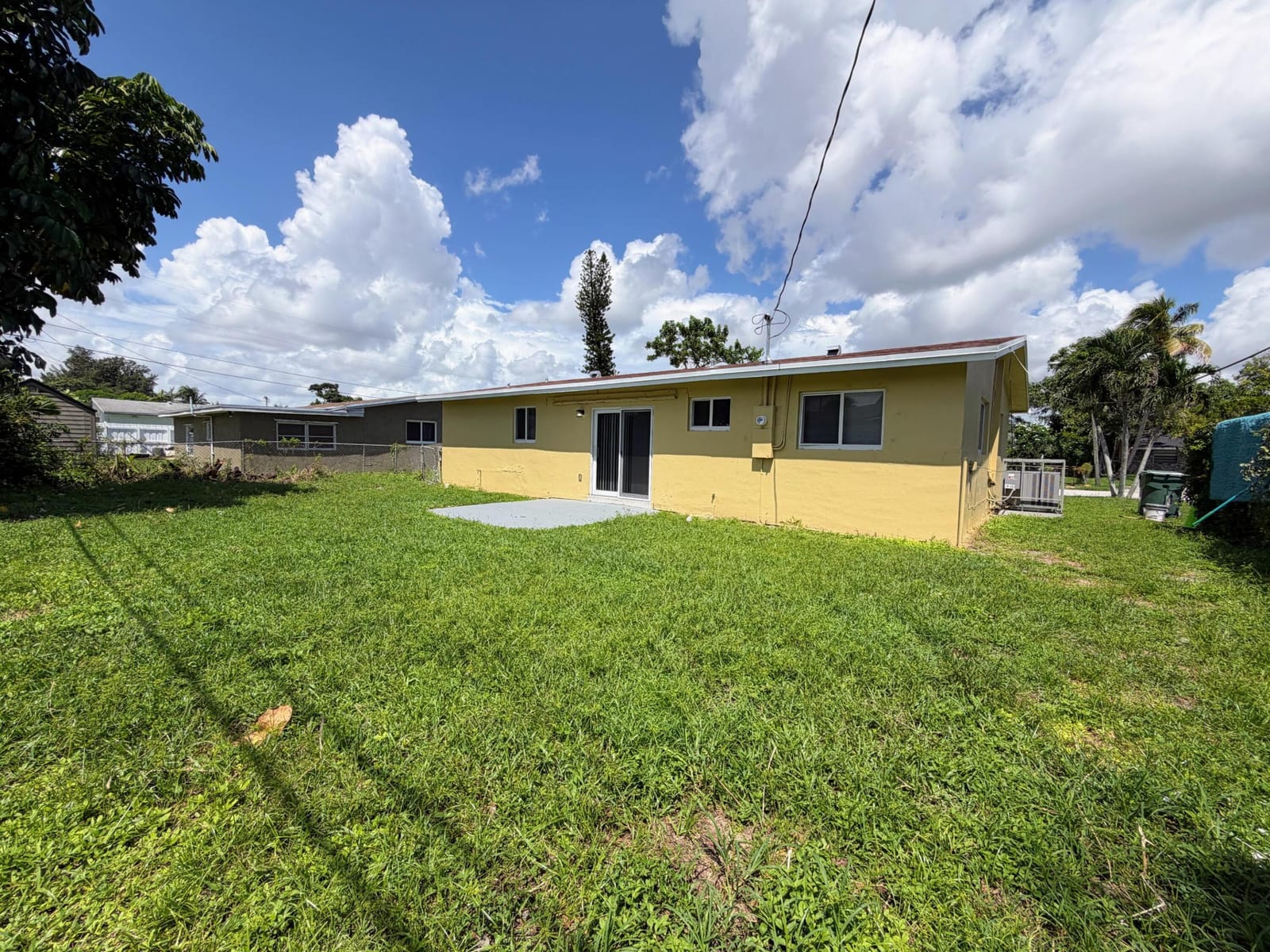 2530 NW 26th Court, Oakland Park, FL 33311 photo 5