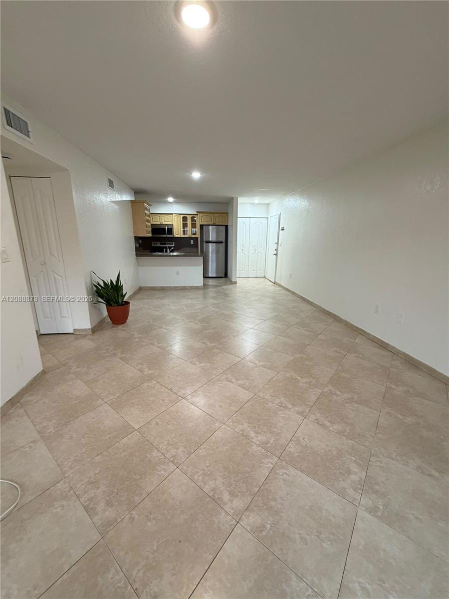 10115 NW 9th St Circle 6-106 — photo 3