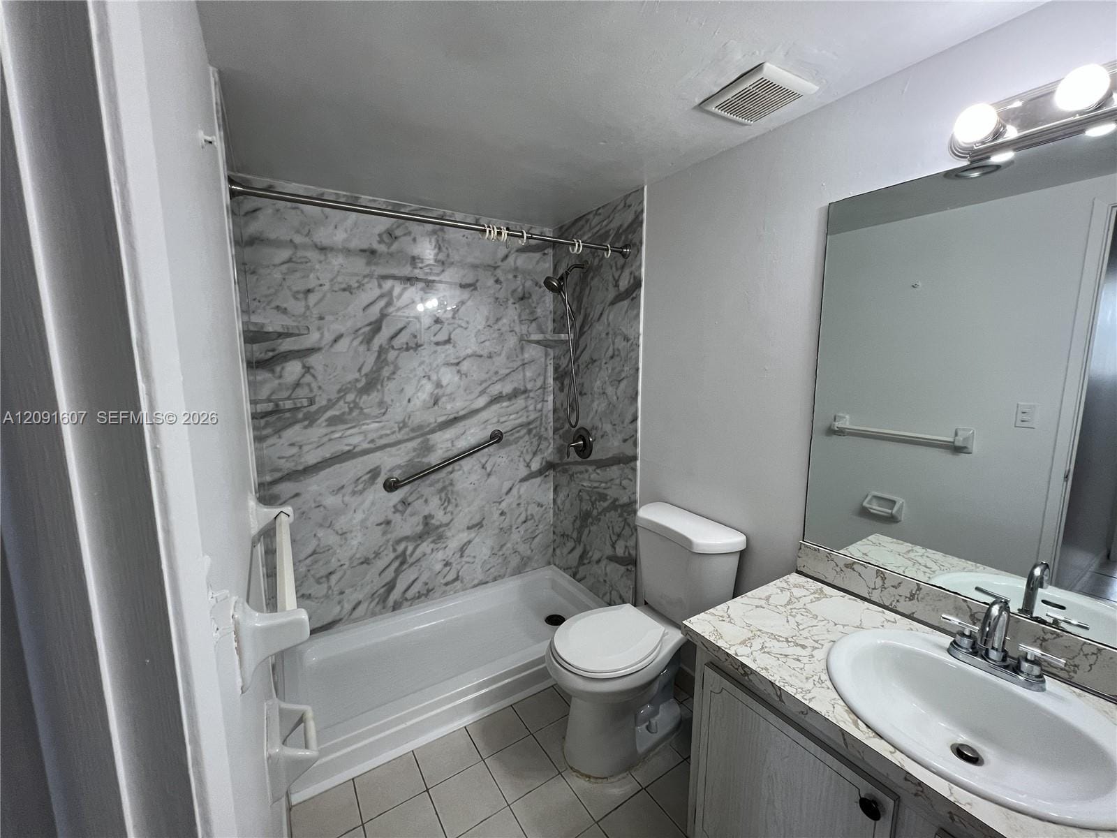 920 NE 169th Street 504 — photo 4