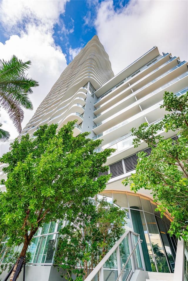 1400 Biscayne Boulevard 405, Miami, FL 33132