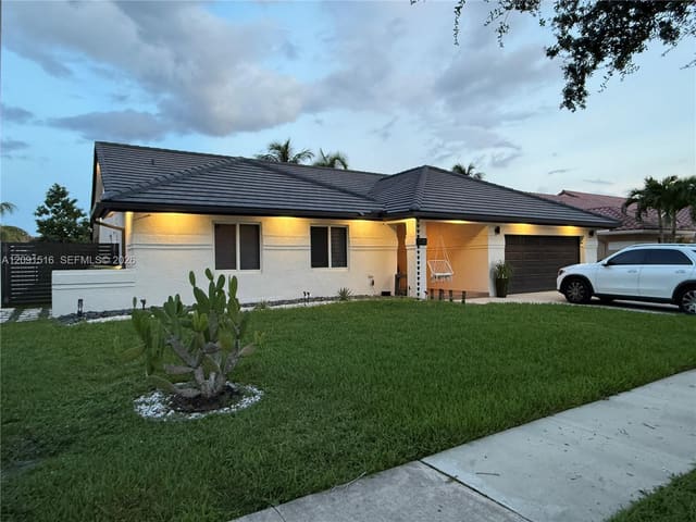 1035 NW 164th Avenue 0, Pembroke Pines, FL 33028