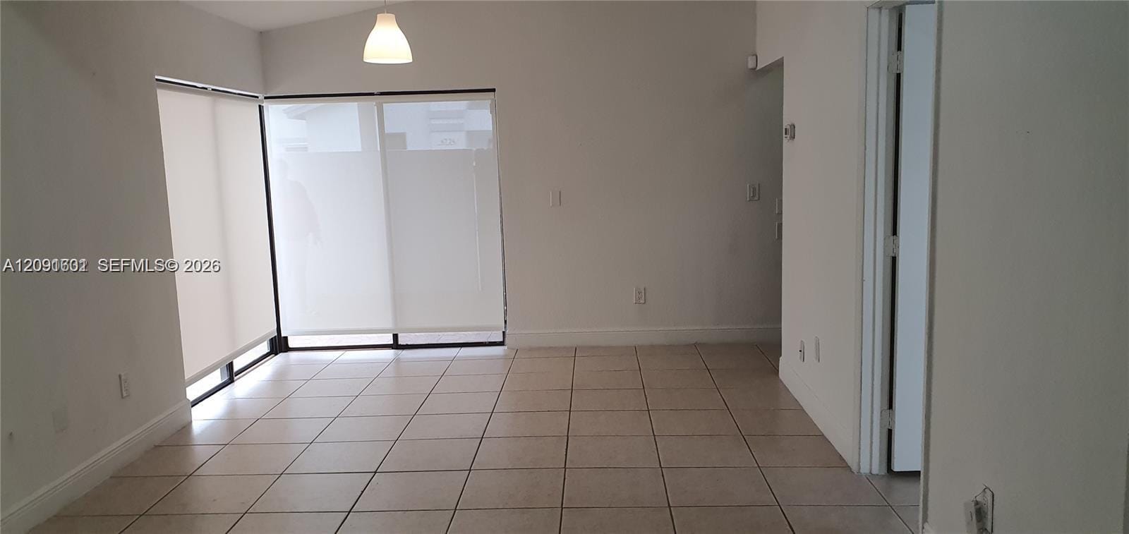6702 SW 152nd Place 28-02 — photo 4