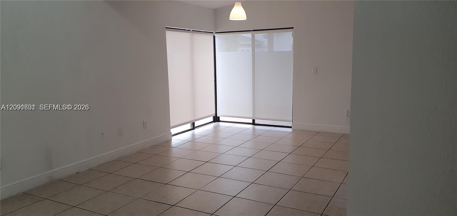 6702 SW 152nd Place 28-02 — photo 5