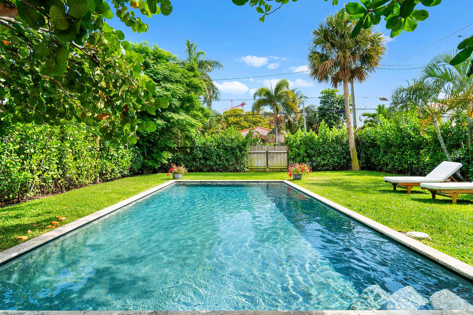 520 28TH Street, West Palm Beach, FL 33407 photo 2