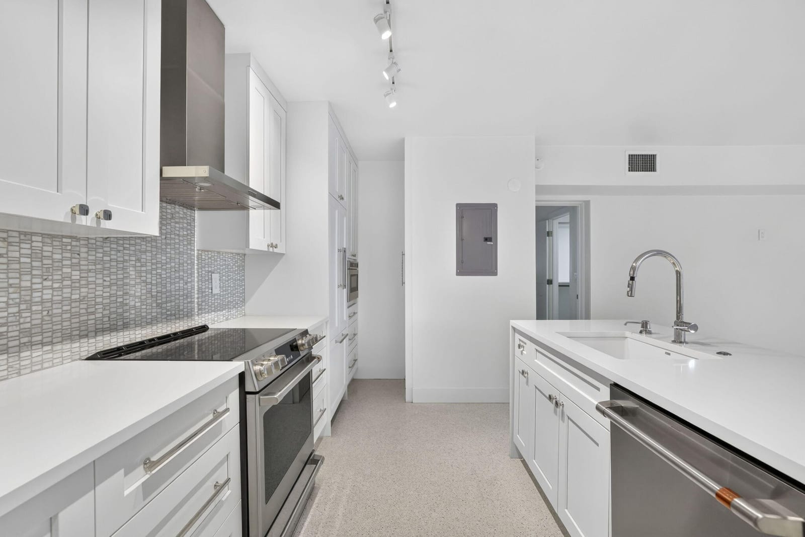 3216 COLONY CLUB Road 4 — photo 10