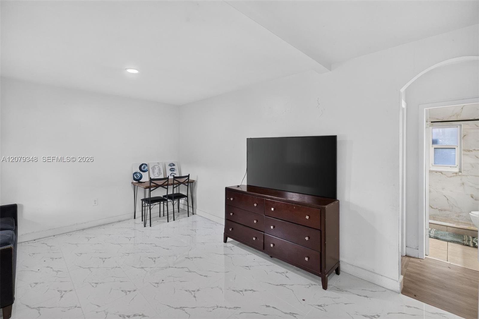 635 SW 16th Avenue 2 — photo 2
