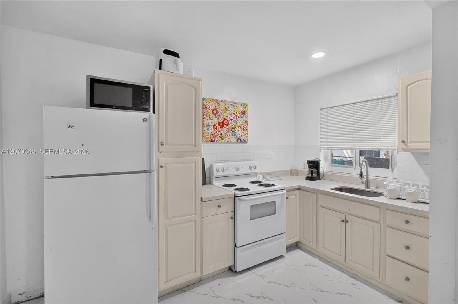 635 SW 16th Avenue 2 — photo 5