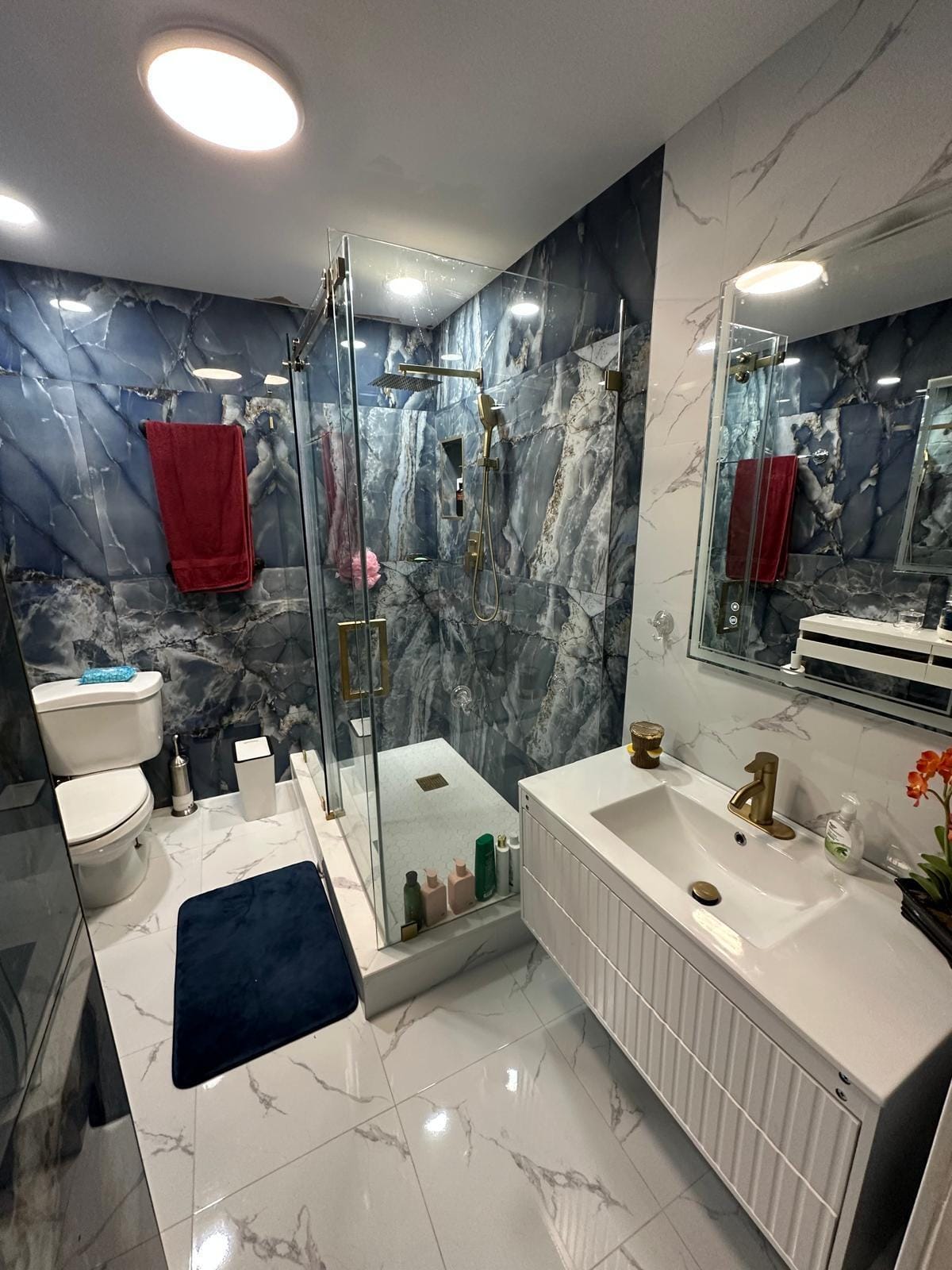 4557 LUXEMBURG Court — photo 10