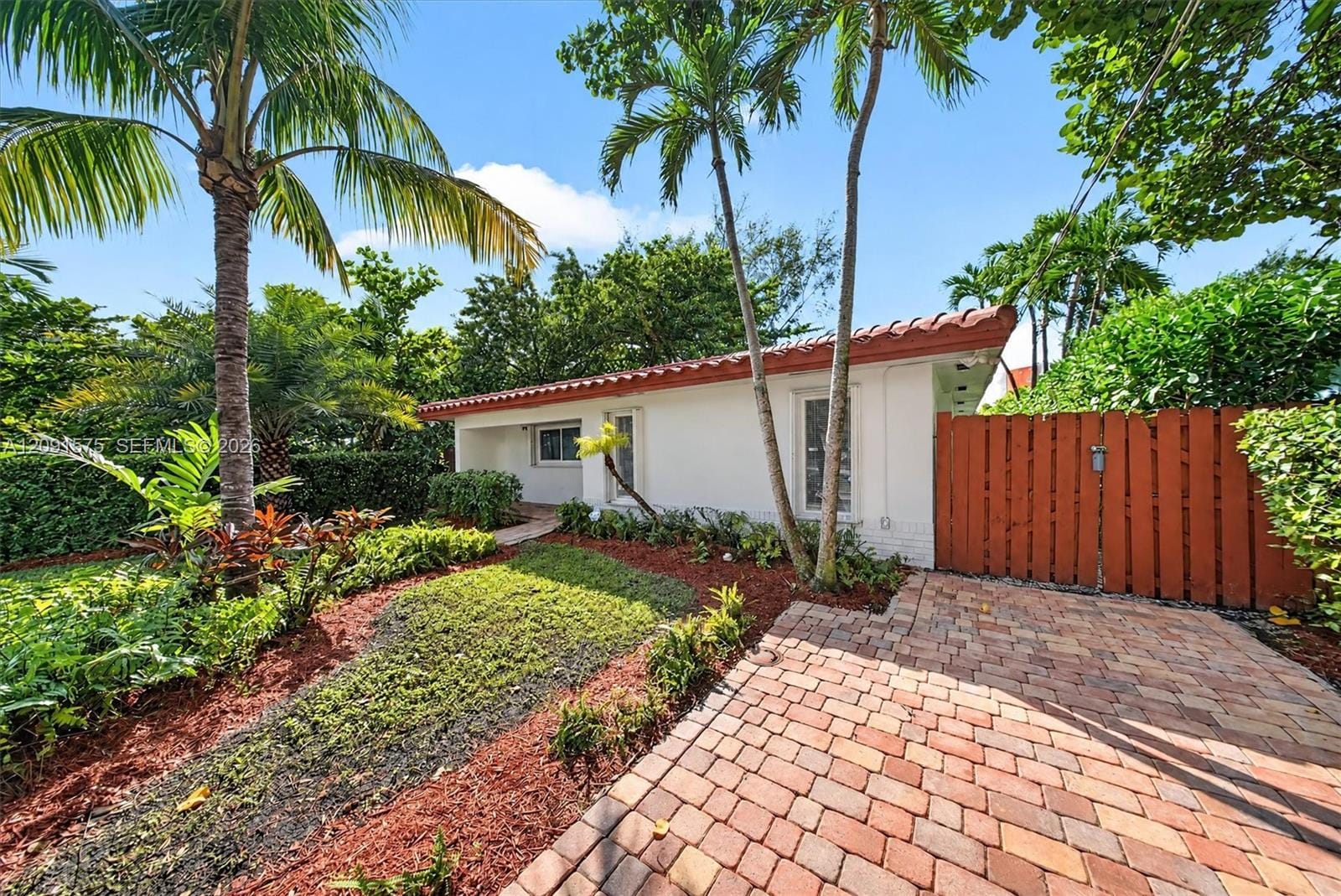 160 NE 86th Street, El Portal, FL 33138 photo 3
