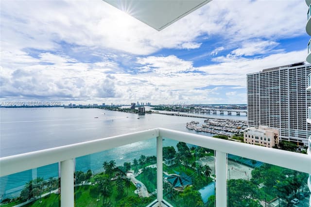 1800 N Bayshore Drive 2103, Miami, FL 33132